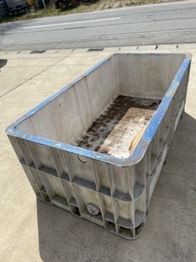 巨大角層買ったとき30万 - その他 