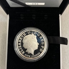 2013年　イギリス ５ポンド 銀貨 ジョージ王子 洗礼記念硬貨