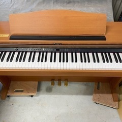 お薦め品‼️激安‼️ローランド電子ピアノ HP-103D-LC 2005年