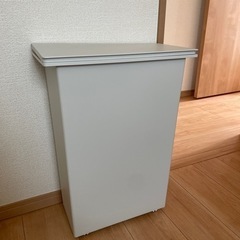 無印良品　ゴミ箱　30l用まだあります！