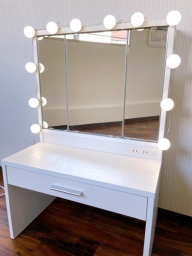 三面鏡ドレッサー女優ライト付き 井上 二宮の家具の中古あげます 譲ります ジモティーで不用品の処分 三面鏡ドレッサー女優ライト付き 井上 二宮の家具の中古あげます 譲ります ジモティーで不用品の処分