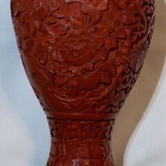 【中国製】彫漆(ちょうしつ) 花瓶