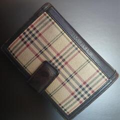 ビーンポールのレザー財布