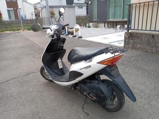 プロ整備済 人気のアドレスv50白 低燃費新品多数!!