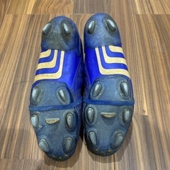 サッカーシューズ　adidas プレデターマニア