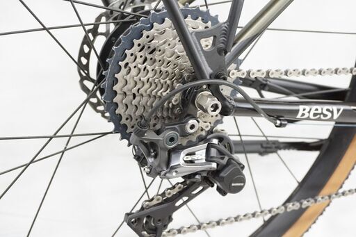 BESV 「ベスビー」 JG1 YTRT14 2021年モデル ロードバイク 電動アシスト eBike  3722031500001