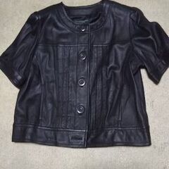 (64)(最終価格！)革ジャケット(半袖タイプ)  