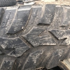 グラントレックmt2 255/85/r16 ジムニー　ランクル　サーフ　プラド 