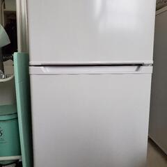 コンパクトタイプ2ドア冷凍／冷蔵庫