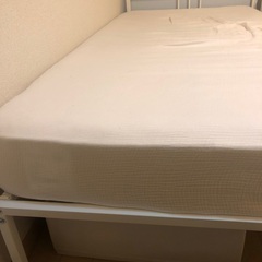 シングルベッド　ホワイト