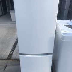 取付無料！格安早い者勝ち！コンパクトサイズ ホワイトインテリア冷蔵庫！洗濯機 取付無料！セレクトチルドルーム搭載おしゃれホワイトガラス3ドア