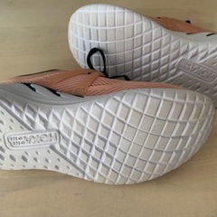 1回のみ使用】HOKA ホカ TIVRA 1099735-DPMIN