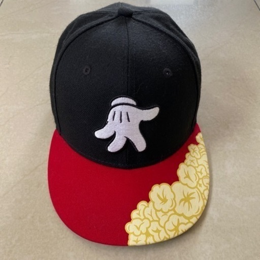 New Era ニューエラ キャップ ディズニーコラボ Disney 未使用 Mo2huku 中頭の小物 帽子 の中古 古着あげます 譲ります ジモティーで不用品の処分