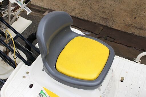【SOLD OUT】イセキ 田植機 4条植 さなえ PP43-D ピッコロ 4.3馬力 クランク式 くるっとターン 4WD【清掃・整備済】【農機具でっく】【福岡】【田植機】