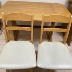 ニトリ　食卓セット(回転式椅子)