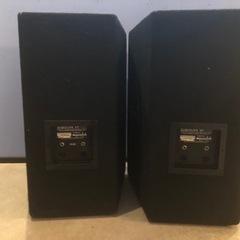 BEHRINGER ( ベリンガー )VP1520 EUROLIVEスピーカー２台、スピーカー三脚