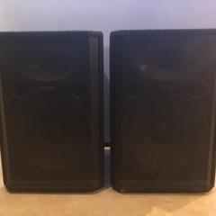 BEHRINGER ( ベリンガー )VP1520 EUROLIVEスピーカー２台、スピーカー三脚