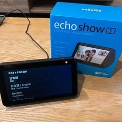 Echo Show 5 スクリーン付きスマートスピーカー …