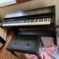 ヤマハ電子ピアノ　クラビノアCLP-200