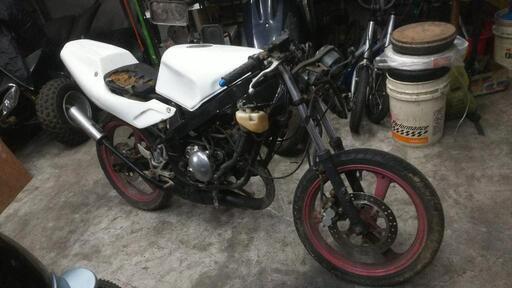 ヤマハ TZR 50 セル付き ベース車、部品取り等に