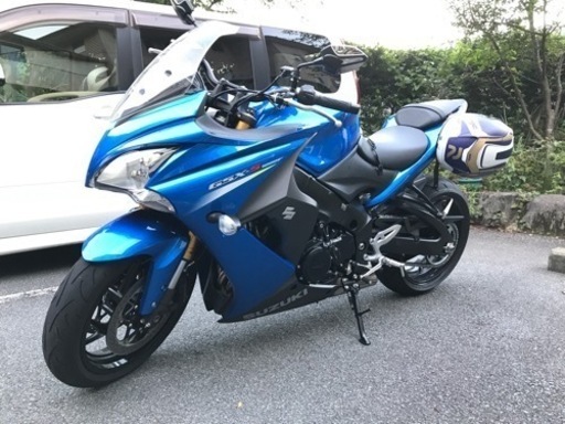 スズキGSX-S1000Fローダウン　2017年6月登録（2016年モデル）