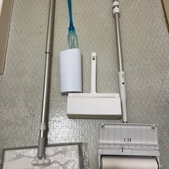 掃除用具　ワイパー、コロコロ