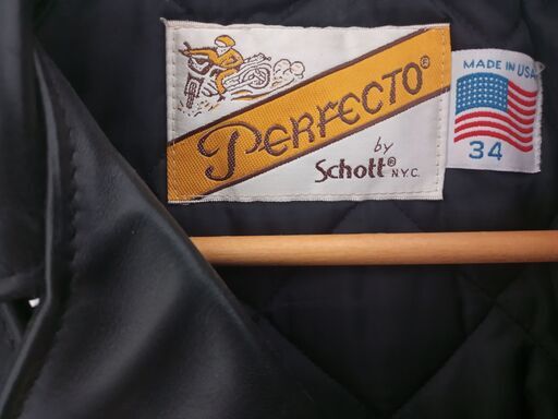 ライダースジャケット Perfecto Schott