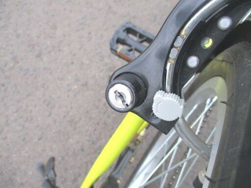 自転車 20インチ 折りたたみ自転車 イエロー 折り畳み 6段切替 札幌市