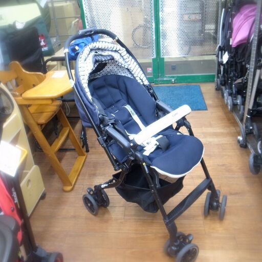 コンビ ベビーカー メチャカルハンディ オート4キャス ハイシート 【モノ市場東浦店】151