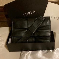 【ネット決済・配送可】ほぼ未使用☆FURLA☆三つ折りレザー財布...