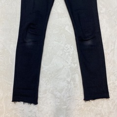 BALENCIAGA スキニー デニム カットオフ　ジーンズ