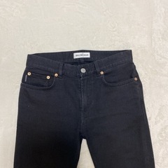 BALENCIAGA スキニー デニム カットオフ　ジーンズ