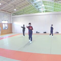 日本拳法護身クラブ