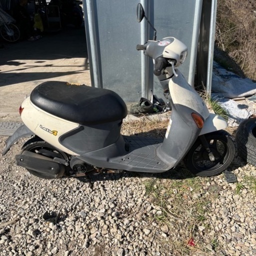 【売り切り】スズキ・レッツ4！レストアベース！圧縮あり！放置不動車！千葉県柏市から格安配送可能！部品取り現状車SUZUKI LETS閉店セール 売り切り】スズキ・レッツ4！レストアベース！圧縮あり！放置不動車