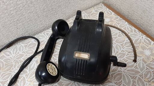 昭和レトロ 4号M磁石式黒電話 昭和31年 沖電気 昭和の古い黒電話機