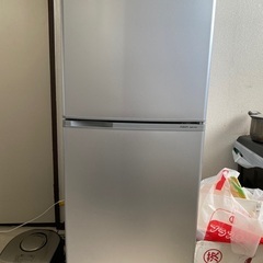 冷蔵庫 机(二台）テレビ 