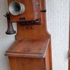 大正〜昭和　デルビル磁石式電話機(壁掛け電話機）