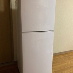 【ネット決済】値下げ！2ドア冷蔵庫　2017年製　140L ユーイング