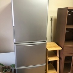 冷蔵庫　3ドア　2013年製