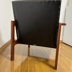 【最終値下‼️🉐アンティーク感がオシャレなカリモク1人がけ  急募/アルコール等の清掃不要でしたら14000円で提供】カリモク ソファー