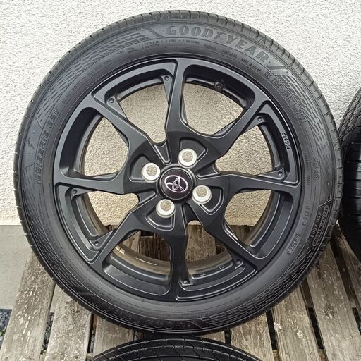 ★極美品！使用期間極少！★ ヤリス 鍛造ホイール MS213-00150 4本セット タイヤ付き