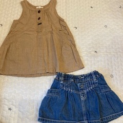A 90cm 女の子服　デニムスカート、ジャンバースカート