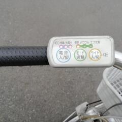 SANYO ENELOOP  CY-SPF26D　3.1AH ３段 26型　LED　充電器付き　シルバー 狭山市引き取り限定