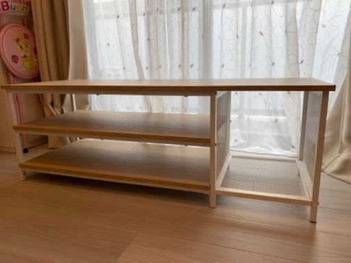 ほぼ未使用のテレビ台