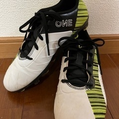 子供用スパイク⚽️プーマ　ONE