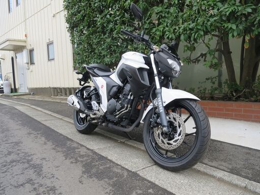 ヤマハ FZ25 実働美中古車 タイヤ前後バリ山 バッテリーフル充電済み