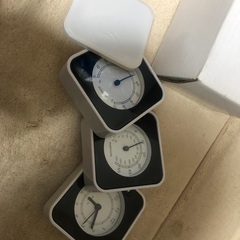 時計　室温度計