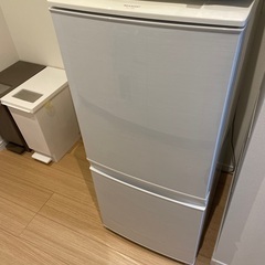 冷蔵庫（2013年SHARP製）