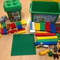 LEGO デュプロ　2セット＋基盤