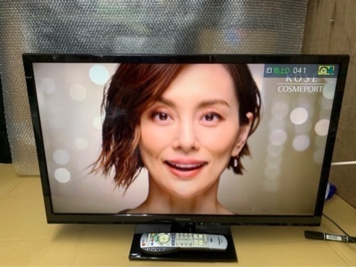 A1414 パナソニック　液晶テレビ　32型